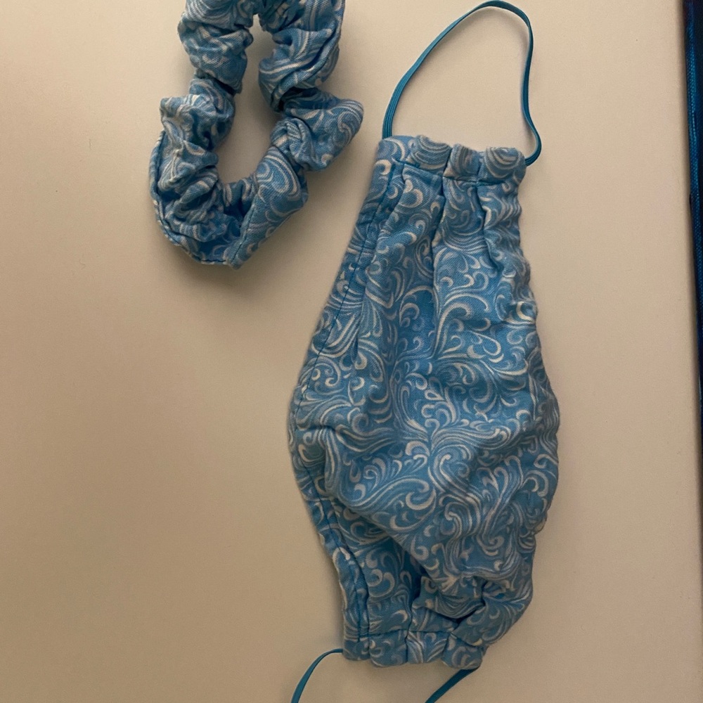 Blue Face Mask & Scrunchie